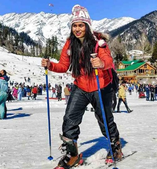 skiing-in-manali